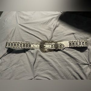 Western bedazzled belt